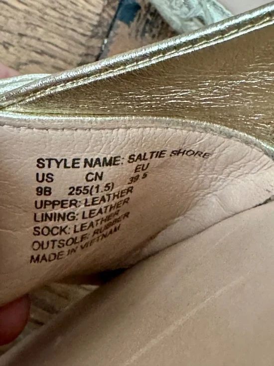 New Kate Spade Saltie Short Espadrille Slide Sandals Gold Women's Size 9 - Picture 8 of 8